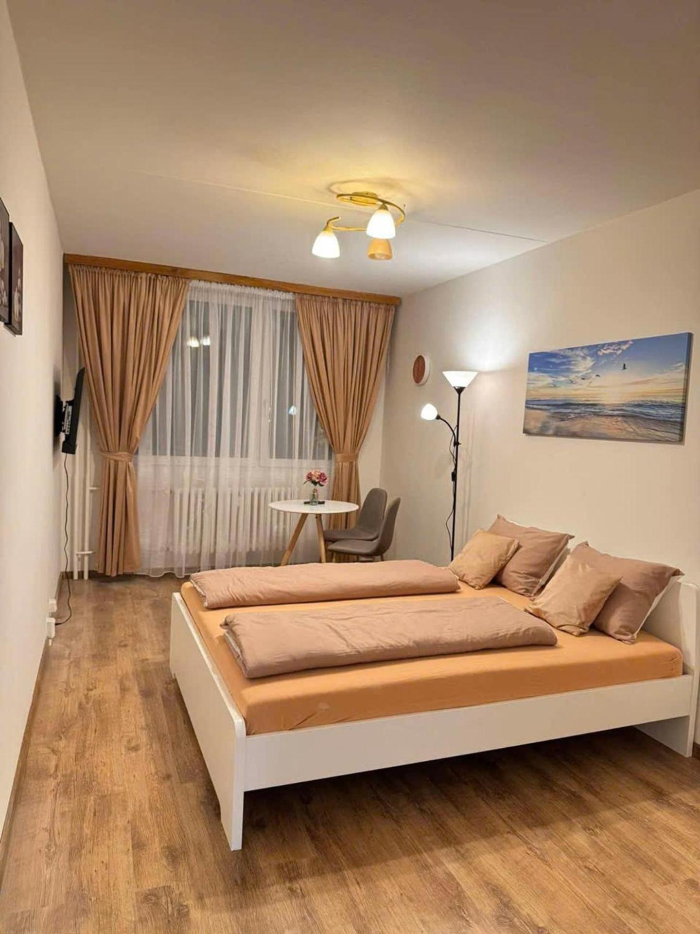 Apartament Apart For Rent Near Center Praga Zewnętrze zdjęcie